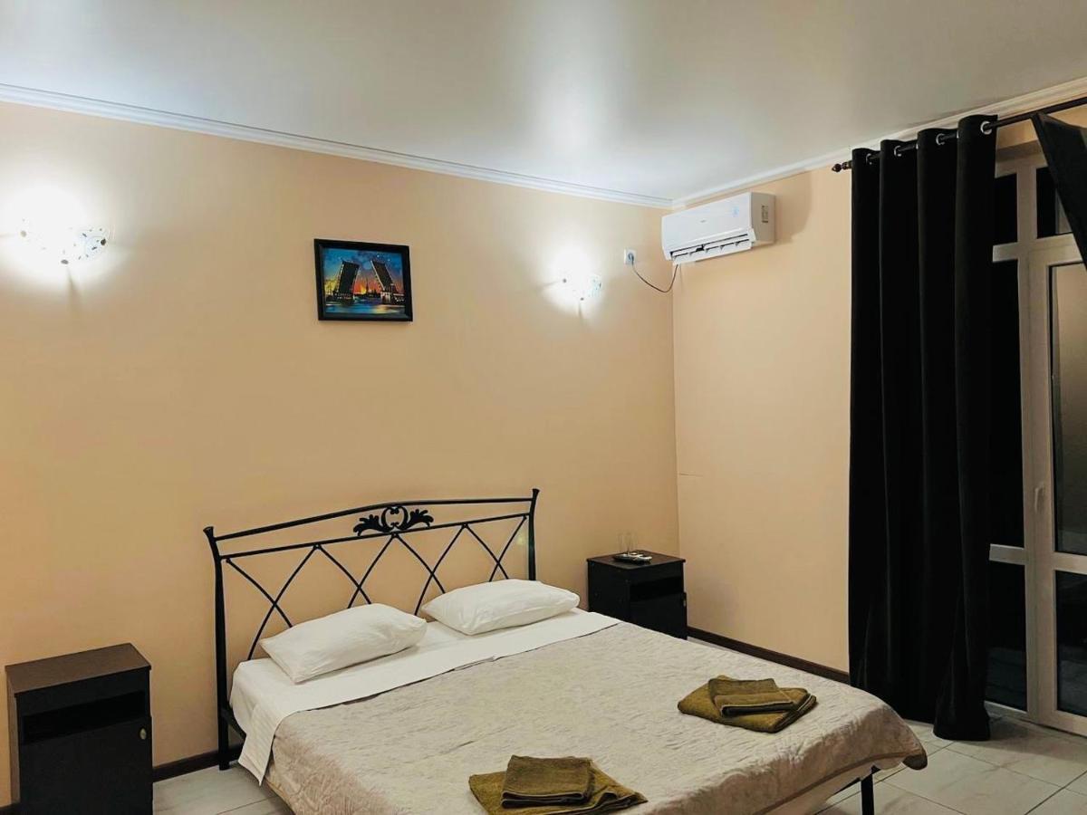 Hotel Askar Alakhadze Екстериор снимка