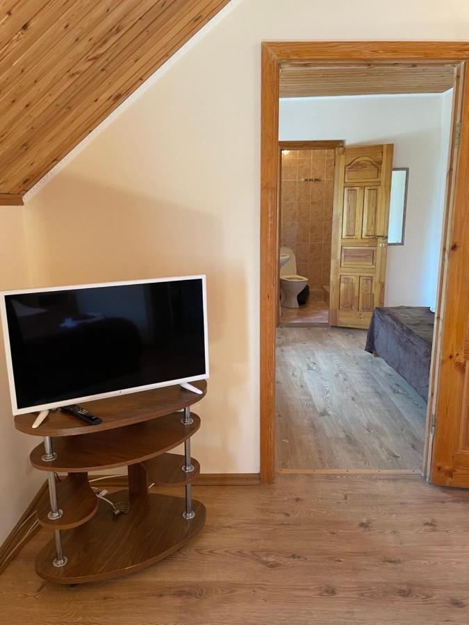 Hotel Askar Alakhadze Екстериор снимка
