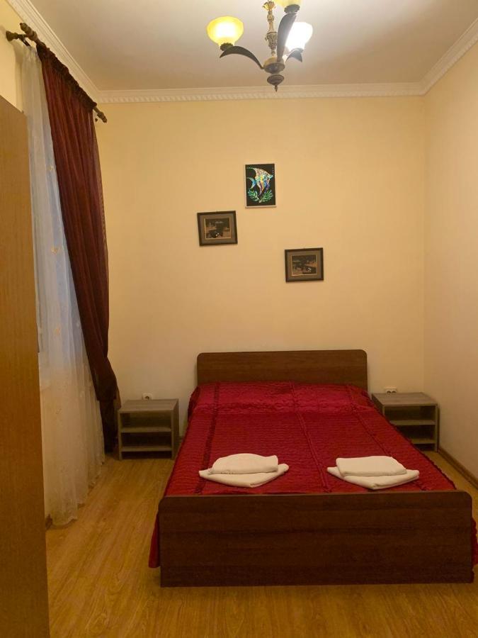 Hotel Askar Alakhadze Екстериор снимка